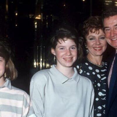 Amy Philbin Bio, Regis Philbin’s Daughter, Age, Singer, Daniel, Height, Daughter and Net Worth