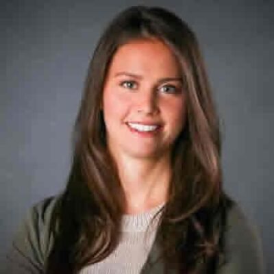 Kate Rooney CNBC, Bio, Age, Wedding, Wikipedia, Husband, Teeth, Baby, Salary and Net Worth