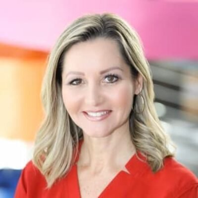 Amy Sweezey Bio, Age, George Floyd, Husband, Height, Family, Salary and Net Worth