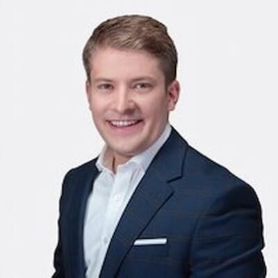 Marc Sallinger 9News, Bio, Age, Wife, Wedding, Father, Parents, Family, Height, Salary and Net Worth