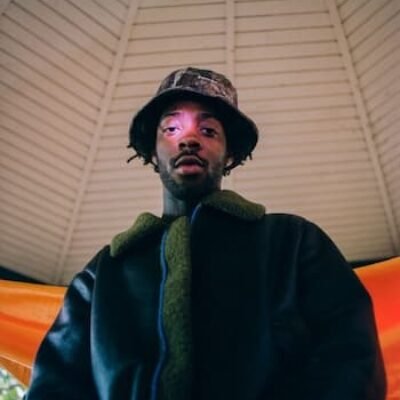 Brent Faiyaz Bio, Age, Wiki, Merch, Net Worth, Vinyl, Concerts, Songs, Albums, Trust, Sonder Son and Aesthetic