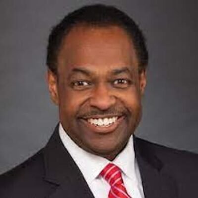 Bryan Busby KMBC, Bio, Age, Meteorologist, Husband, Net Worth, House, Weather, Birthday and Salary