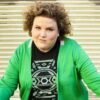 Fortune Feimster Bio, Age, Wife, Sweet And Salty, Netflix, Comedian, Gender, Tickets, Blue Tracksuit and Net Worth