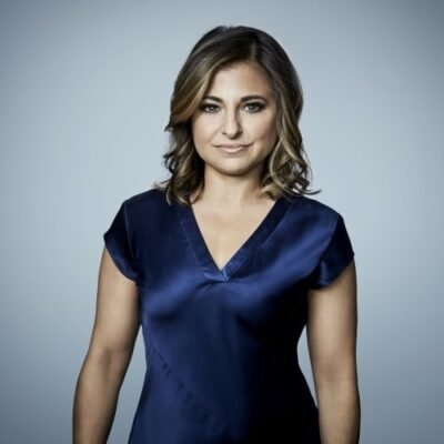Cristina Alesci Bio, Age, Wiki, CNN, Height, Education, Nationality, Family, Husband, Salary, Net Worth, Bloomberg, Diabetes,