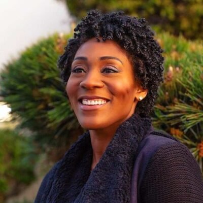 Mignon Von Bio, Age, Height, Family, Siblings, Husband, Salary