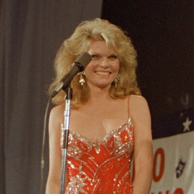 Cathy Lee Crosby Wonder Woman, 2024, Bio, Age, Net Worth, Husband, Family and Height