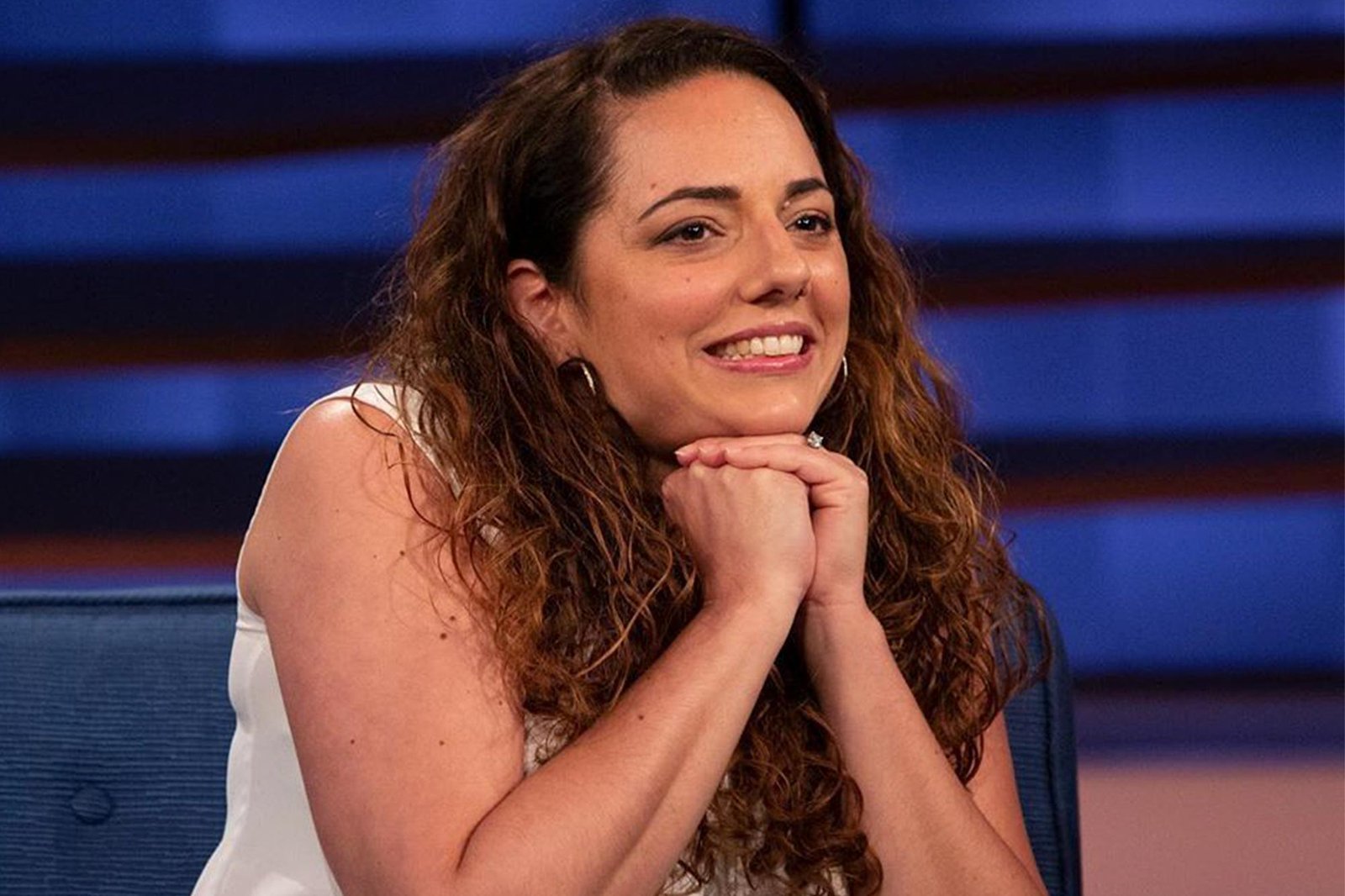 Sona Movsesian Net Worth, Age, Salary, Height, Husband, Twins, Baby(01)