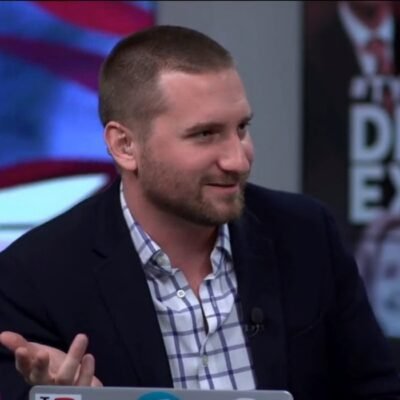 John Iadarola Bio, Age, Height, Parents, Family, Wife, Married, TYT, Net Worth, TV Shows