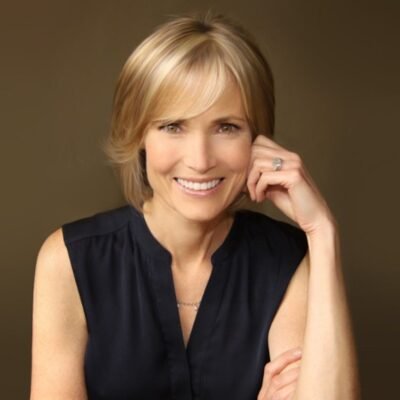 Willow Bay, Bio, Age, Birthday, Height, Parent, Husband, Married, Bob Iger, Net Worth