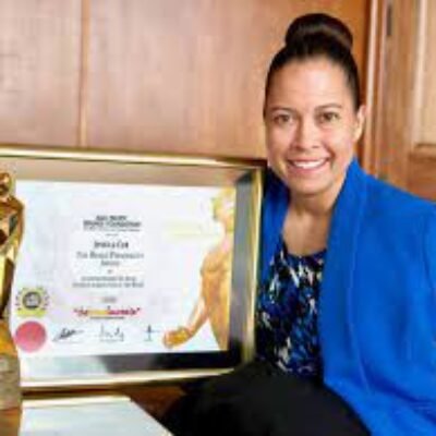 Jessica Cox Bio, Age, Wiki, Parents, Net Worth, Ethnicity, Husband, Documentary