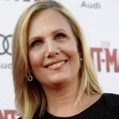 Julie Yaeger (Paul Rudd’s Wife) Age, Wedding, 2024, Movies, Young, Family, Son and Net Worth