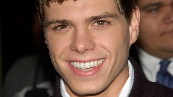 Matthew Lawrence Photo