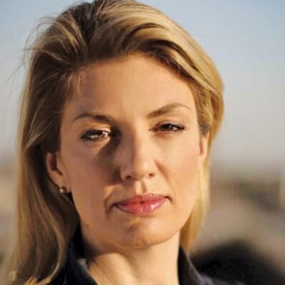 Holly Williams CBS, BBC News, Bio, Age, Wiki, Net Worth, Salary, Parents, Siblings, Husband