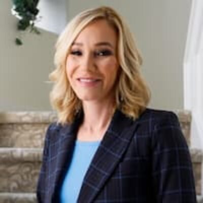 Paula White Bio, Age, Family, Husband Height, Net Worth, Church and Ministries