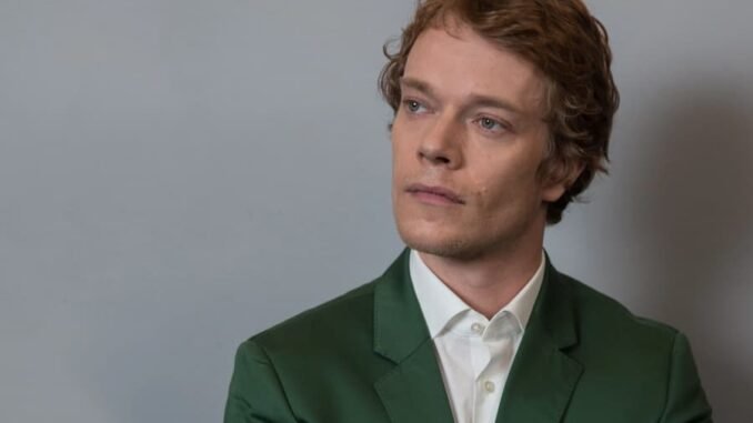 alfie allen photo