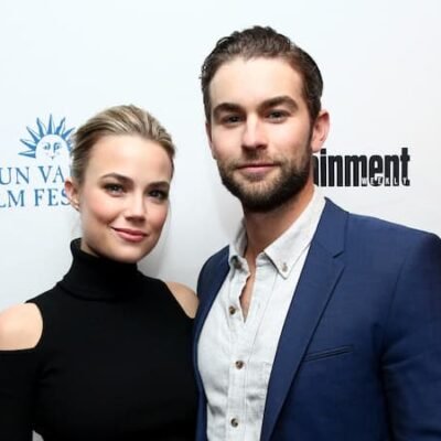 Chace Crawford Bio, Age, Wiki, Height, Net Worth, Parents, Wife, Movies, TV Shows, Gossip Girl, The Covenant,