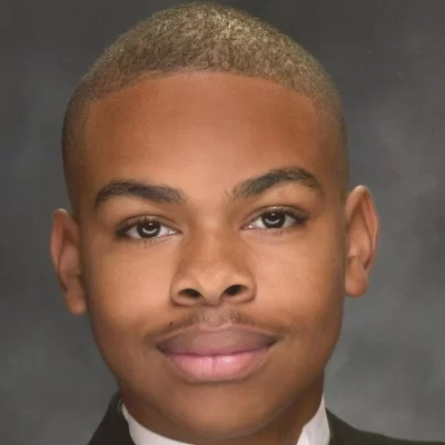 DangMattSmith Youtuber, Bio, Age, Real Name, Net Worth, Height, Ethnicity, Parents, Mom, Brother, Wife, Married,