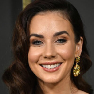 Lyndon Smith Bio, Age, Wiki, Ethnicity, Net Worth, Family, Height, Husband, Movies and TV Shows