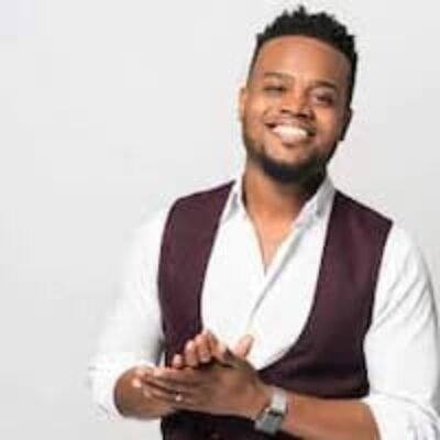 Travis Greene Bio, Age, Ethnicity, Mother, Father, Son, Wife, Net and  Songs