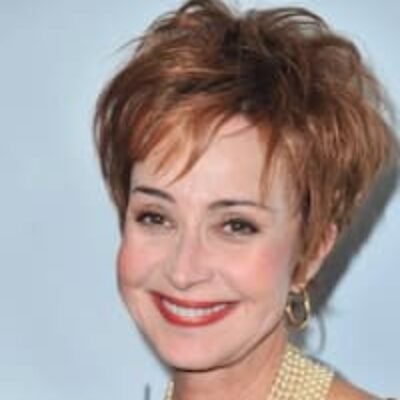 Annie Potts Bio, Age, Spouse, Ghostbusters, Net Worth, Movies and TV Shows