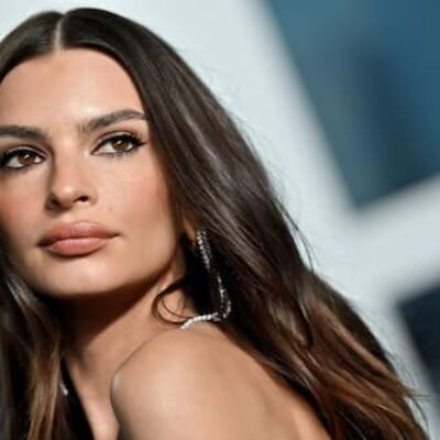 Emily Ratajkowski Bio, Age, Wiki, Net Worth, Father, Parents, Ethnicity, Family, Husband, Height, Movies