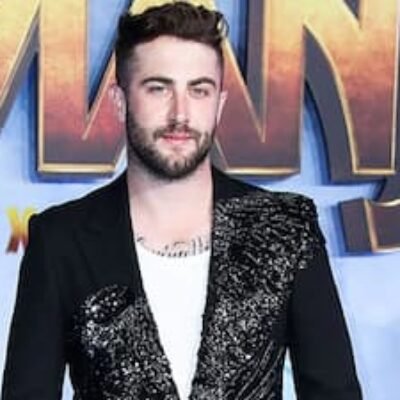 Jordan McGraw Bio, Age, Wiki, Net worth, Height, Parents, Children, Wife, Daughter, Musician