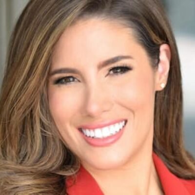 Elwyn Lopez Photos, Bio, Age, ABC News, Sister, Wikipedia, Height, Husband, Salary and Net Worth