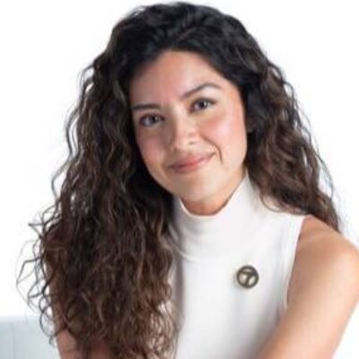 Anabel Munoz ABC7, Bio, Age, Husband, Family, Married, Engaged, Height, Salary and Net Worth