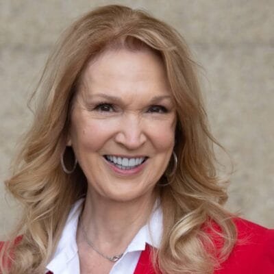 Lisa Spencer: WSMV-TV, Bio, Family, Husband, Books, Retirement, When is Her Last Day?