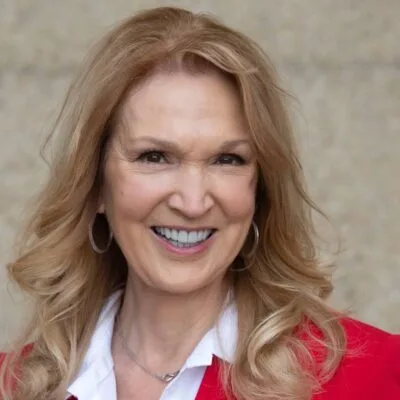 Lisa Spencer: WSMV-TV, Bio, Family, Husband, Books, Retirement, When is Her Last Day?